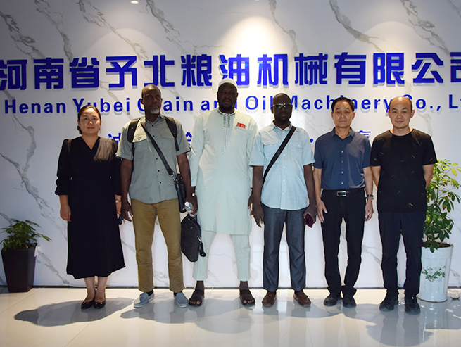 Customer from Burkina faso visted our factory for maize flour mill machine